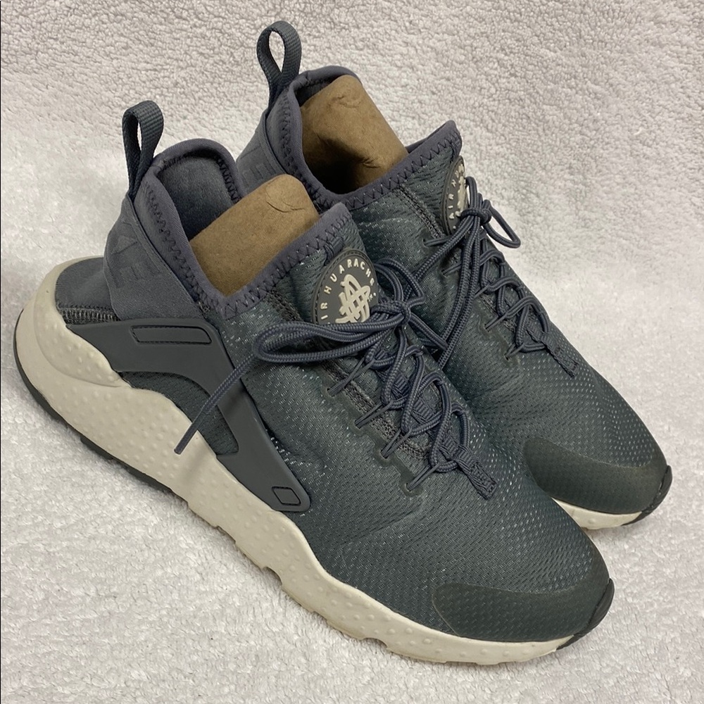Nike Air Huarache Run Ultra Women's Sneakers Size 8.5 Gray 819151-006
